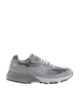 Camoscio e mesh sneaker modello 993.