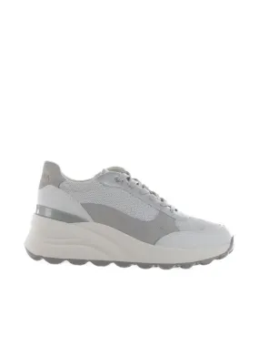 Suede and Mesh Sneaker EC13